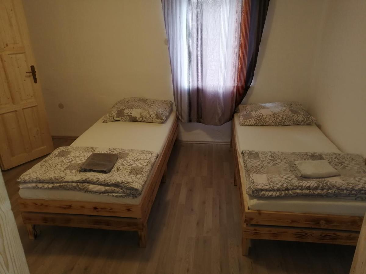 U Dragouna Cholina Dış mekan fotoğraf